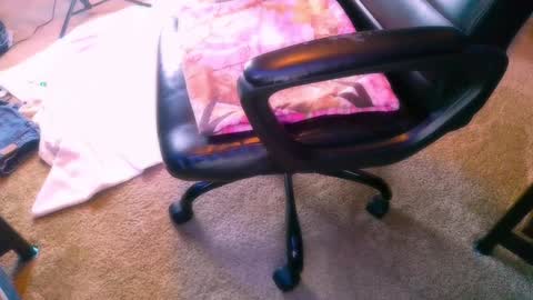 SissySally online show from February 1, 5:05 pm