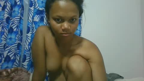 Snapshot of sallywett chatting on February 12, 1:30 am SallyWett online show from February 12, 1:30 am