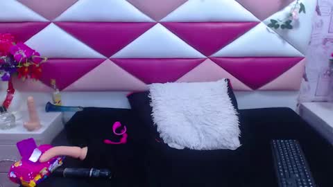 salmasanto online show from January 20, 5:37 am