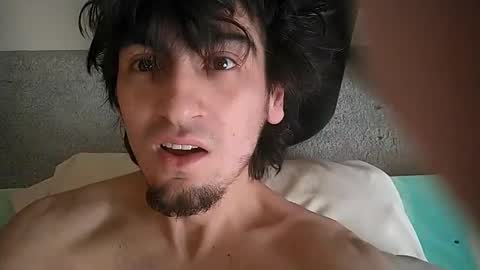 Snapshot of salmonman1305 chatting on February 10, 6:45 pm salmonman1305 online show from February 10, 6:45 pm