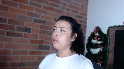   online show from December 19, 1:28 am