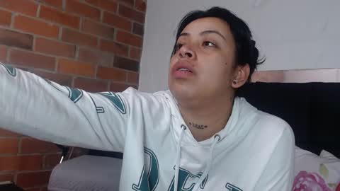   online show from February 7, 5:40 pm