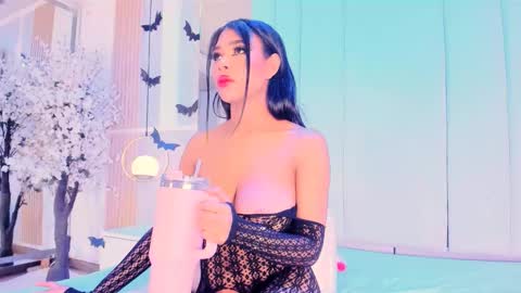  Salome benz online show from November 3, 10:10 pm