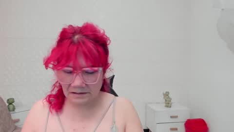 Salomee diazz online show from December 14, 2:00 pm