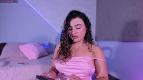 Snapshot of salomeferreira_ chatting on November 24, 5:01 pm Salome Ferreira online show from November 24, 5:01 pm