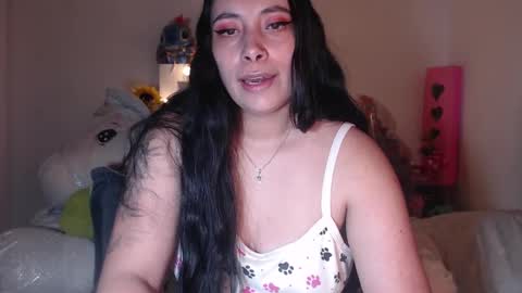 Snapshot of salomefox2 chatting on December 5, 3:26 am yenny online show from December 5, 3:26 am