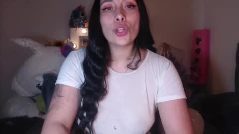 Snapshot of salomefox2 chatting on December 18, 4:31 am yenny online show from December 18, 4:31 am