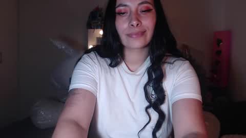 Snapshot of salomefox2 chatting on December 21, 7:56 am yenny online show from December 21, 7:56 am