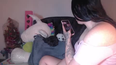 Snapshot of salomefox2 chatting on February 5, 4:06 am yenny online show from February 5, 4:06 am