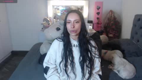 Snapshot of salomefox2 chatting on September 11, 4:12 am yenny online show from September 11, 4:12 am