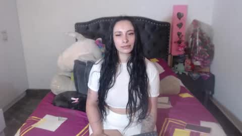 Snapshot of salomefox2 chatting on November 17, 3:56 am yenny online show from November 17, 3:56 am