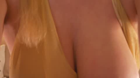 IsaBella-  online show from January 2, 10:01 pm