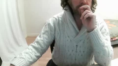 Snapshot of saltimbanquier chatting on February 11, 3:51 pm Saltimbanquier  Salt  ou  Banquier  online show from February 11, 3:51 pm