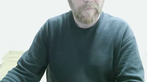 Saltimbanquier  Salt  ou  Banquier  online show from March 9, 9:41 pm