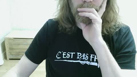 Saltimbanquier  Salt  ou  Banquier  online show from April 17, 10:02 pm