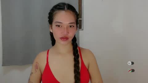 Snapshot of salva_fuckdoll chatting on October 8, 12:19 am Salva online show from October 8, 12:19 am