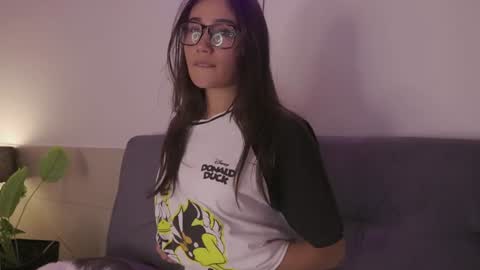 Stefana    or    Samchispas online show from January 7, 10:52 pm