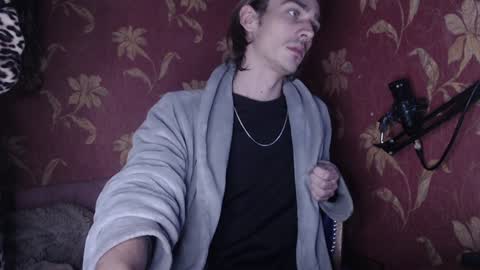 sam_kora online show from December 5, 9:39 pm