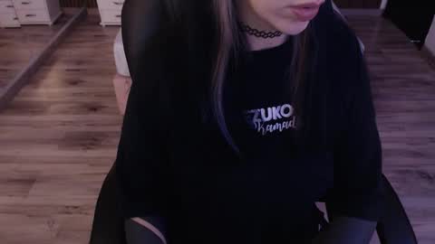 SAM MANSON online show from October 17, 1:14 pm