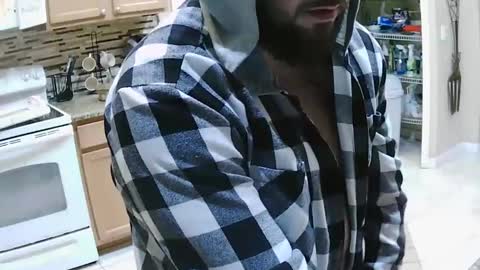 Snapshot of sam_papithebarber chatting on January 4, 9:43 am sam_papithebarber online show from January 4, 9:43 am