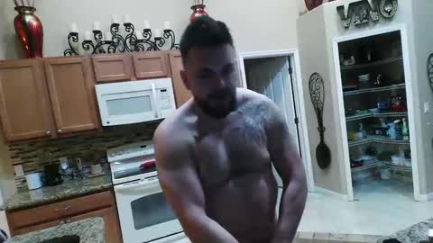 Snapshot of sam_papithebarber chatting on January 27, 10:06 am sam_papithebarber online show from January 27, 10:06 am