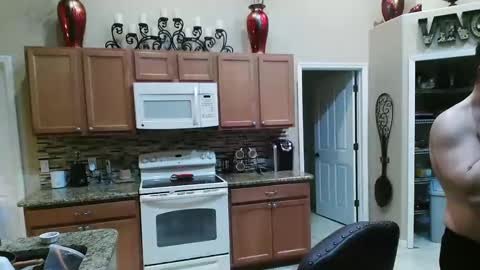 Snapshot of sam_papithebarber chatting on January 30, 7:07 am sam_papithebarber online show from January 30, 7:07 am