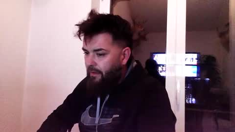 Snapshot of sam_papithebarber chatting on November 26, 6:53 pm sam_papithebarber online show from November 26, 6:53 pm