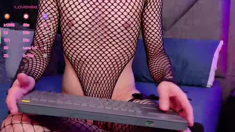 Sam online show from September 23, 7:44 am