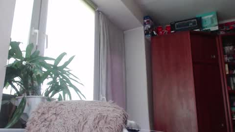 sam_skywalker online show from March 25, 6:19 am