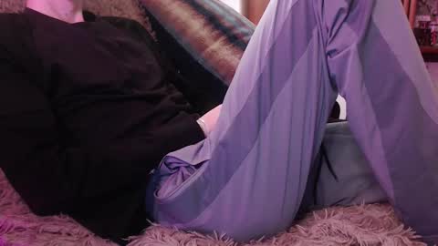 sam_skywalker online show from March 27, 11:10 am