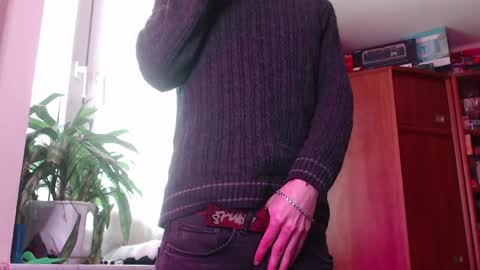 sam_skywalker online show from April 9, 10:31 am