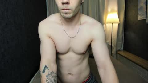 Snapshot of sam_w__ chatting on February 2, 5:37 pm Sam online show from February 2, 5:37 pm