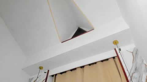 samaelandlilitt online show from January 18, 7:23 am