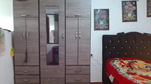 Snapshot of samaelg1 chatting on October 24, 7:10 pm samael online show from October 24, 7:10 pm