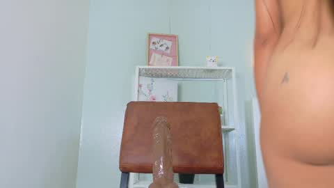 Snapshot of samagrey__ chatting on October 21, 11:44 am online show from October 21, 11:44 am