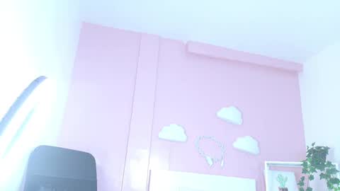 Snapshot of samagrey__ chatting on November 22, 11:42 am online show from November 22, 11:42 am