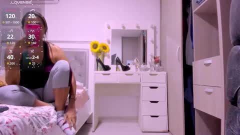 carolina online show from November 25, 2:28 pm