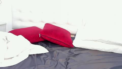 Sofia  online show from December 5, 5:15 am