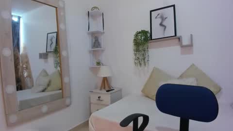 samanta online show from September 29, 6:02 pm