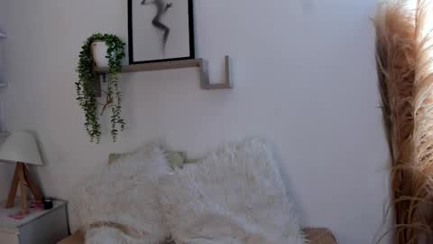 samanta online show from November 18, 7:18 pm