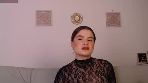 samanta online show from November 28, 6:10 pm