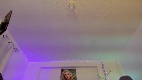 Snapshot of samanta_roberts1 chatting on November 4, 12:04 pm Samanta online show from November 4, 12:04 pm