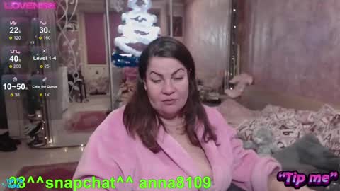 Snapshot of samanta_shy chatting on December 30, 2:19 pm Marry online show from December 30, 2:19 pm