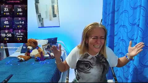 Snapshot of samanta_stone69 chatting on December 7, 12:30 am Samanta Stone online show from December 7, 12:30 am