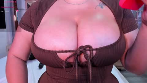 Snapshot of samantasm chatting on January 12, 6:28 am S A M A N T A online show from January 12, 6:28 am