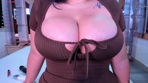 Snapshot of samantasm chatting on January 16, 6:35 am S A M A N T A online show from January 16, 6:35 am