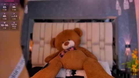 samantavazquez online show from September 23, 11:46 am