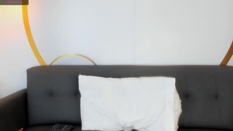 Snapshot of samantha_beckham chatting on November 18, 3:27 pm Samantha Beckham online show from November 18, 3:27 pm