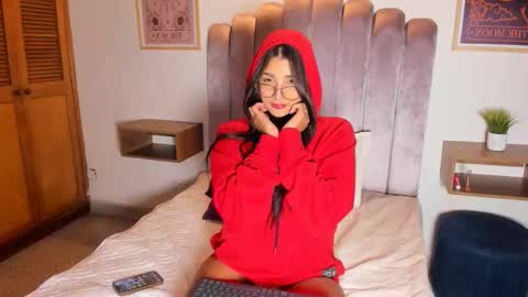 samantha_lux_ online show from October 16, 10:05 am