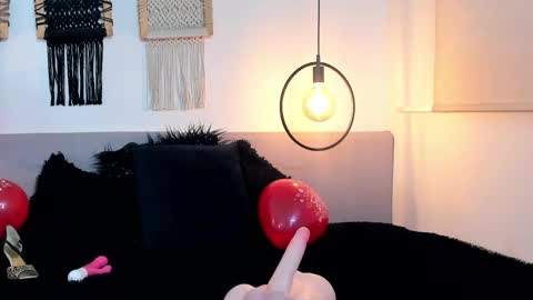 Snapshot of samantha_mature56 chatting on February 15, 12:54 pm Sam online show from February 15, 12:54 pm